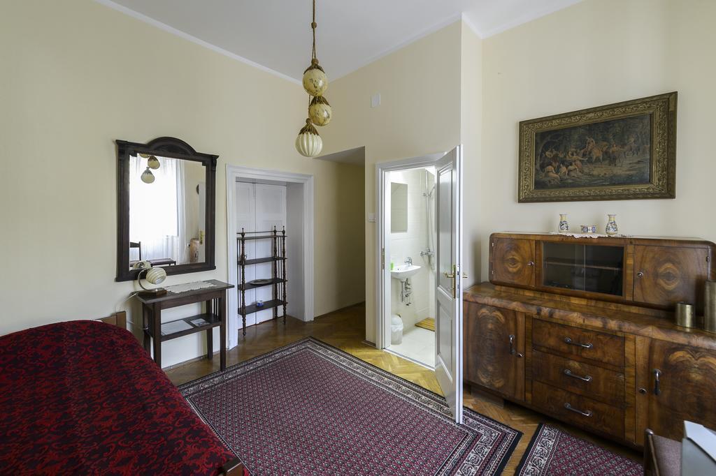 La Vecchia Casa Hotell Cetinje Exteriör bild