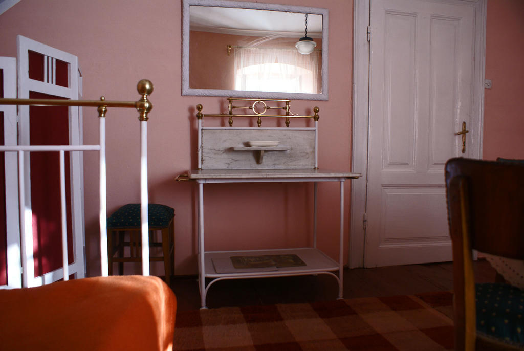 La Vecchia Casa Hotell Cetinje Rum bild