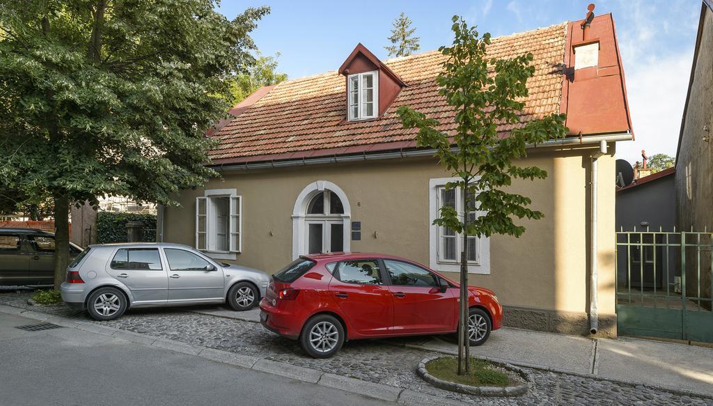 La Vecchia Casa Hotell Cetinje Exteriör bild