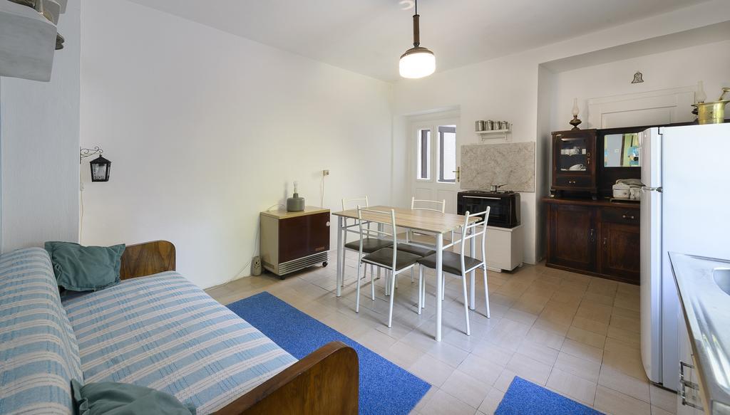 La Vecchia Casa Hotell Cetinje Exteriör bild