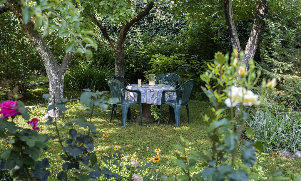 La Vecchia Casa Hotell Cetinje Exteriör bild